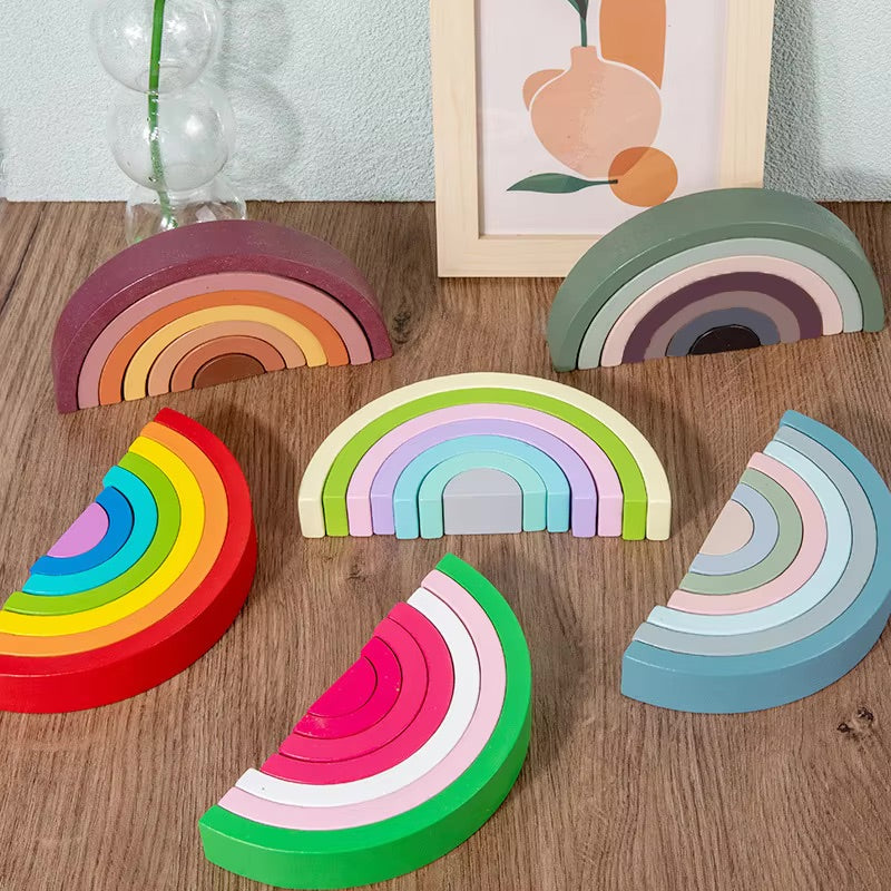 Arc en ciel en bois Montessori