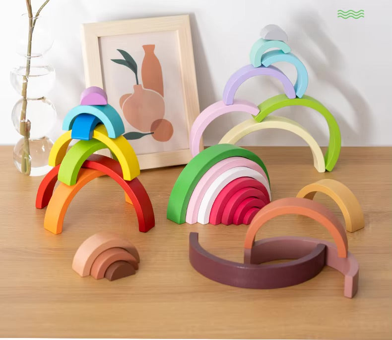 Arc en ciel en bois Montessori