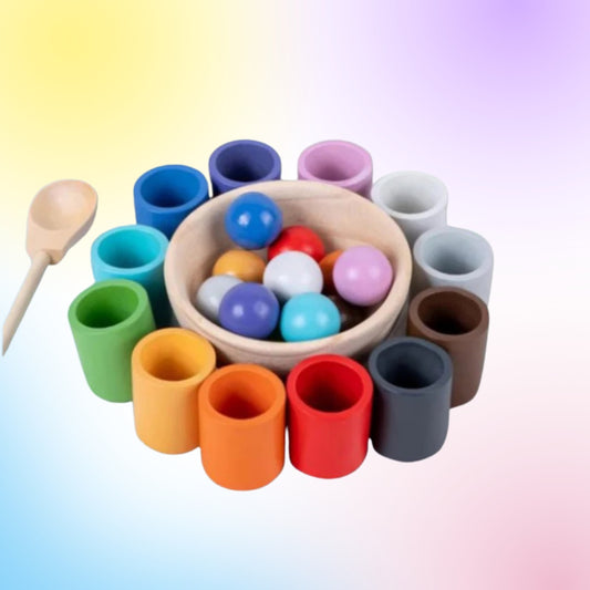 Boules et gobelets en bois Montessori