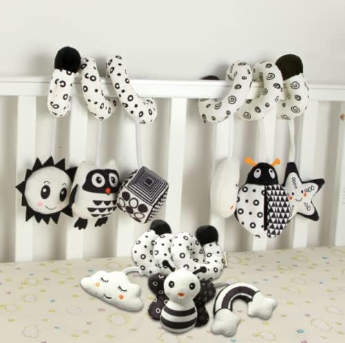 Mobile en tissus noir et blanc Montessori